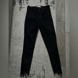 Abercrombie & Fitch Black Cropped Ankle Jeans